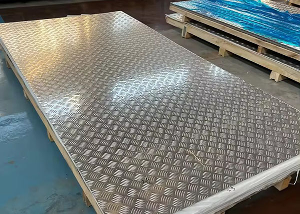 Aluminum Embossed Plate-01